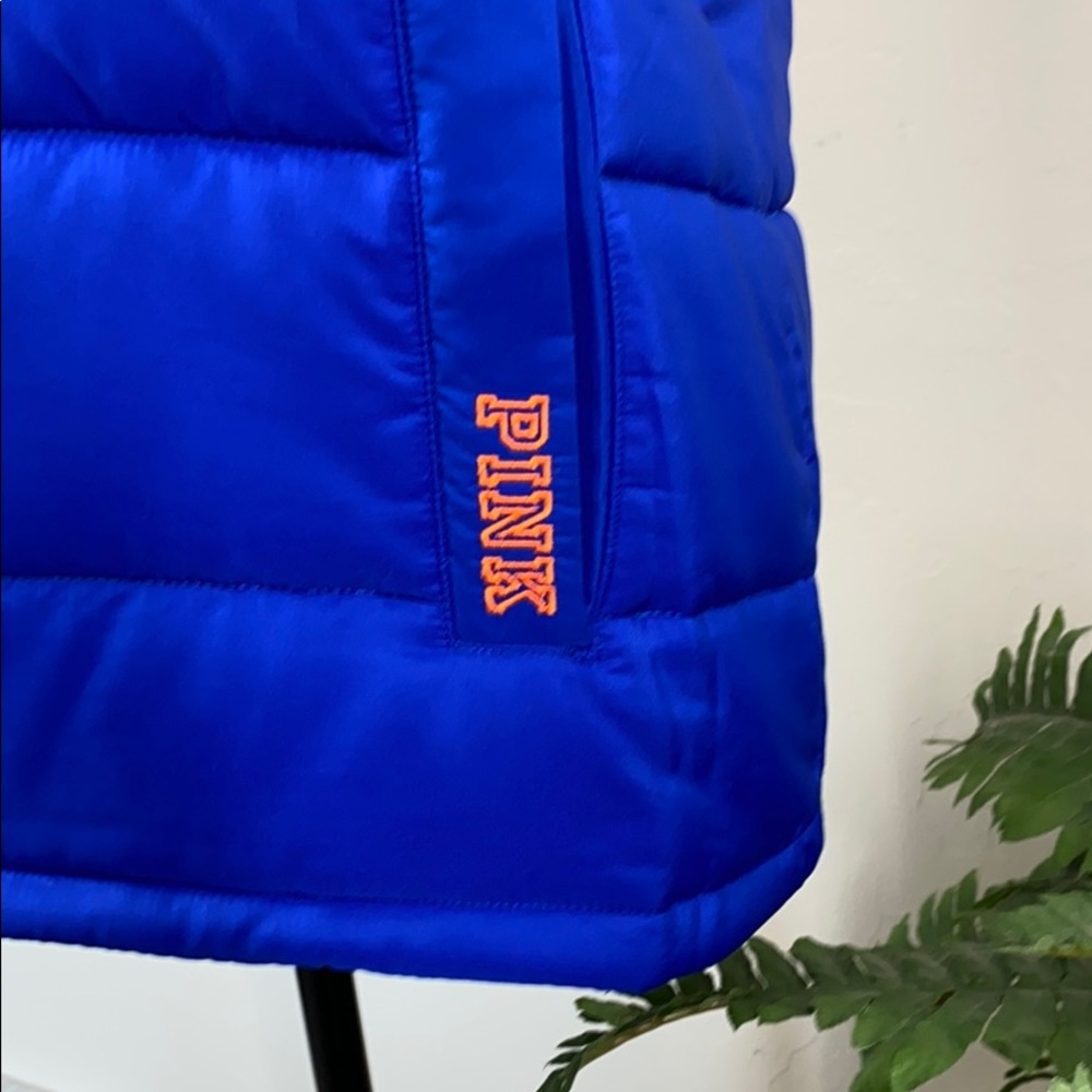 NWOT PINK Victoria’s Secret Florida Gator Puffer Vest - Picture 7 of 12
